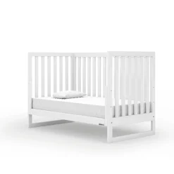 Austin 3-In-1 Convertible Crib - White