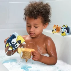 Bluey Family Pourers Bath Toy