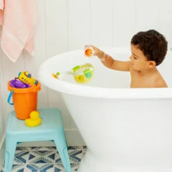 Catch a Glowing Star™ Bath Toy