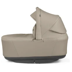 City Loop Bassinet with Stand - Vanilla