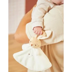 Cream Round Rabbit Comforter