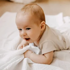 Deluxe Muslin Blanket + Rabbit Toy