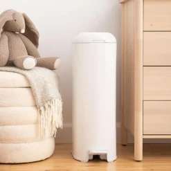 Diaper Genie Patinum Pail - White (18 bags)