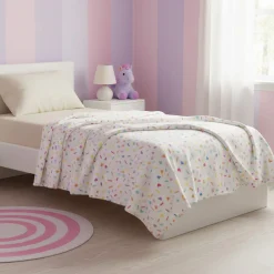 Hearts-plush Blankets