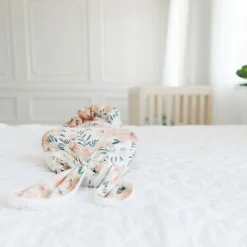 Knotted Gown 0m+ - Autumn Flowers