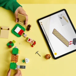 LEGO® Super Mario™ Captain Toad’s Camp