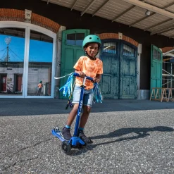 Maxi MICRO Deluxe LED Scooter - Blue