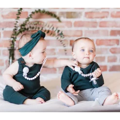 Maxi Wood Pacifier Clip - Pearl