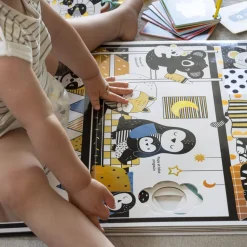 Mon très Grand Livre d'éveil : En Noir et Blanc