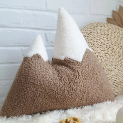 Mountain Pillow- Moka
