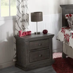 Nightand Modena Distressd Gran