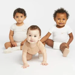 No Slip Socks (3) 6-12m