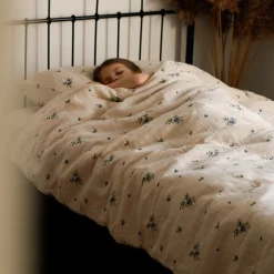 Quilted Comforter & Pillowcase - Muslin Blueberry