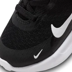 Revolution 7 Shoe Sizes 2-7E