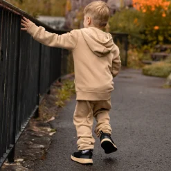 Robbie Dash Sneaker 4-10