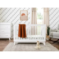 Scoot 3-in-1 Convertible Crib - White