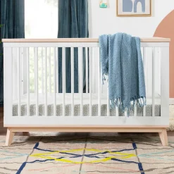 Scoot 3-in-1 Convertible Crib - White / Washed Natural