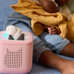 Sleepy Friends: Lullaby Melodies with Sleepy Sheep Tonie Figurine (Melodies)