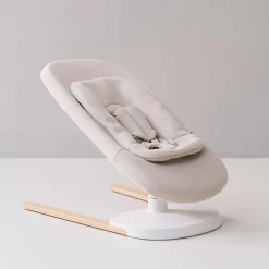 Stokke® Yoga™ Bouncer - Light Sand