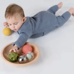 Tummy Time Action Tray