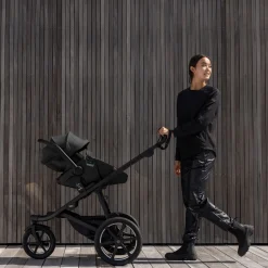 Urban Glide 3 Stroller with Magnetic Buckle - Black