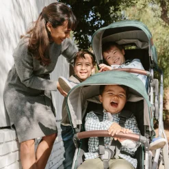 Vista V3 RumbleSeat - Gwen