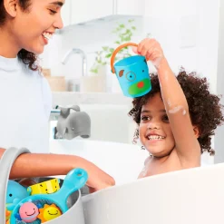 Zoo Stack And Pour Buckets Set of 5